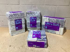 lot 144 image: LOT OF 4 up&up Facial Tissue