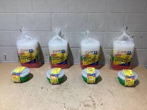 lot 146 image: LOT OF 8 Glad Food Containers