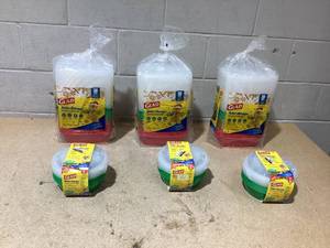 lot 148 image: LOT OF 6 Glad Food Containers