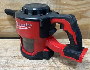 lot 65 image: Compact Vacuum CAT. NO. 0882-20