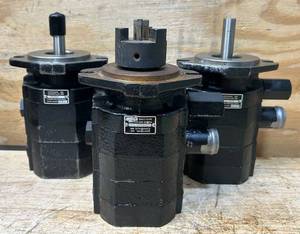 lot 83 image: Hydraulic Pump lot of 3
