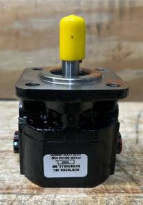 lot 84 image: Concentric High Pressure Hydraulic Gear Pump, 0.258 Cu. In., Model# G1216C5A300N00 #10565 Msrp $229.99