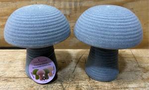 lot 111 image: Velvet Covered Ceramic Decor lot of 2