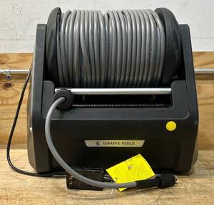 lot 112 image: Giraffe Tools Grandfalls Retractable Pressure Washer