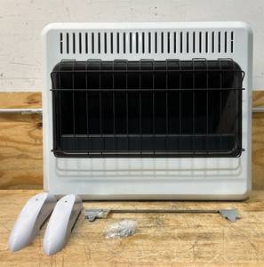 lot 134 image: Mr. Heater 30,000 BTU Vent-Free Blue Flame Heater, Dual Fuel, Natural Gas, LP, Model# MHVFDF30BFT #6609597 Msrp $279.99