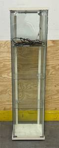 lot 149 image: 3 Tier Glass Displat Shelf w Lighting