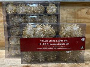 lot 164 image: Santa Forest 10 LED String Lights Set lot of 6