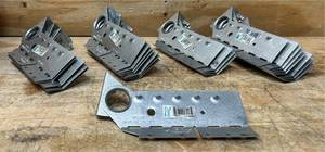 lot 166 image: Simpson Strong Tie LSSJ28LZ Hanger lot of 25