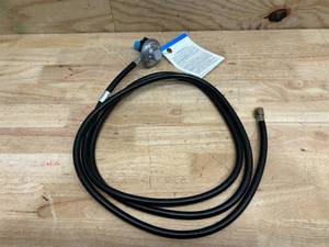 lot 209 image: low-pressure propane regulator and hose kit