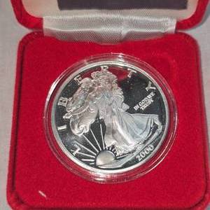 lot 6 image: 2000 1 oz Liberty Millenium Silver Coin