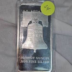 lot 34 image: SD Boullion We the People 10oz, t, .999 Fine Silver Bar