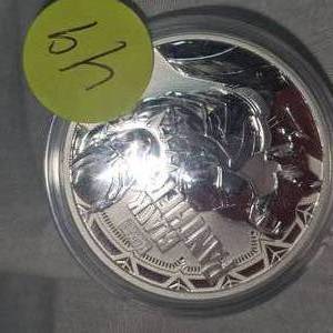 lot 49 image: 2018 1 oz .9999 Reverse Proof Justice League Black Panther Silver Round