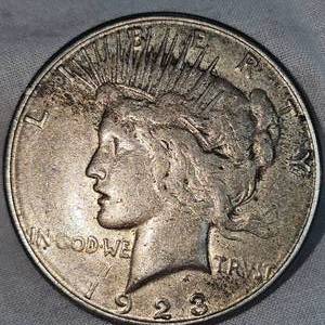 lot 78 image: 1923 S Peace Dollar $1