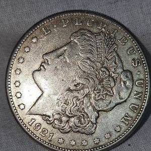 lot 79 image: 1921 S Morgan VF Nice Even Patina