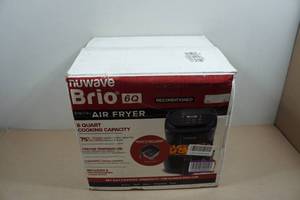 lot 3 image: Nuwave Brio 6Q Air Fryer