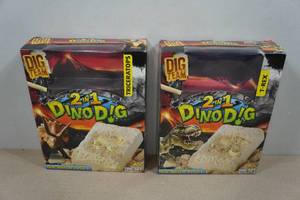 lot 52 image: 2 Dino Dig Build Playsets