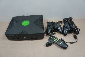 lot 98 image: Microsoft XBOX Gaming Console with Controllers