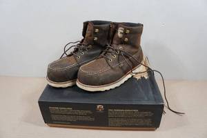 lot 120 image: Irish Setter Wingshooter St Mens 6 Work Boots Style 83630 - Size 7.5
