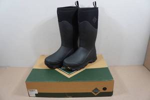 lot 126 image: Muck Boots Mens Arctic Ice Grip AT Tall Boots - Size 7