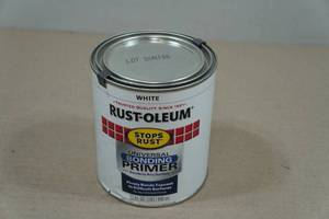 lot 134 image: 1 Quart Rust-Oleum Bonding Primer - White