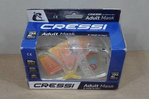 lot 174 image: Cressi Adult Mask