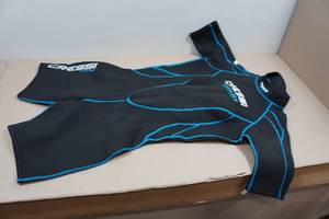 lot 192 image: Cressi Tortuga 2.5mm Womens Wetsuit - XL5