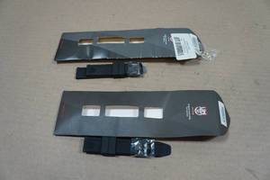 lot 196 image: 2 Luminox Watch Bands