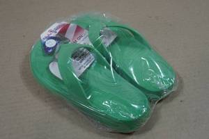 lot 197 image: Nuusol Cascade Sandals - Womens 6, Childrens 4