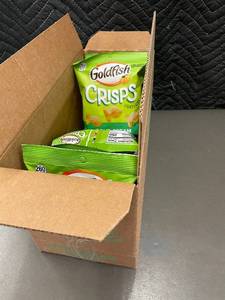 lot 131 image: Goldfish Crisps Sour Cream & Onion 1.9 oz Bags (2-Pack)