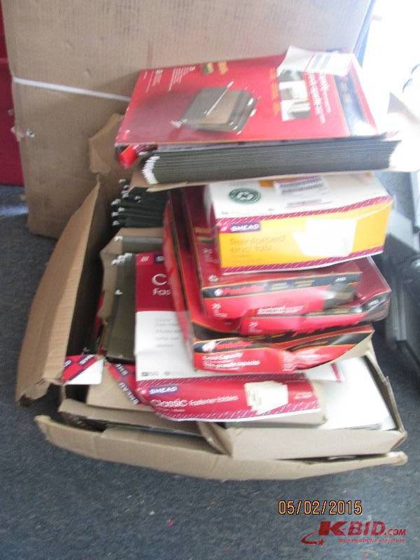 lot 18 image: Huge lot of file folders, both lega...