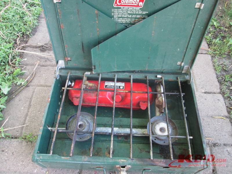 lot 81 image: Coleman 425F camp grill gas heated...