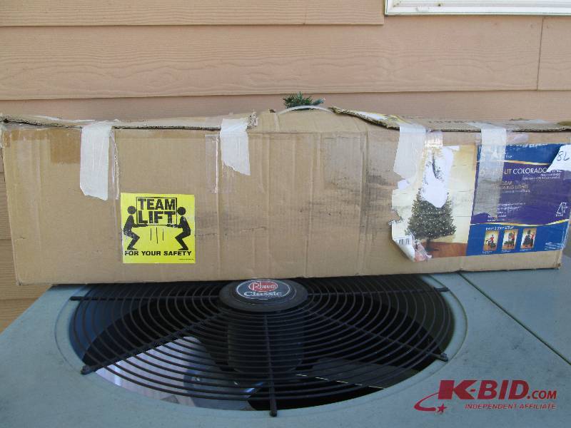 lot 86 image: Chrsitmas tree- Colorado Pine 6.5 ...