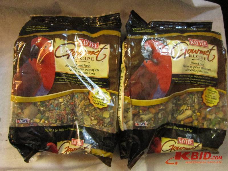 lot 157 image: Kaytee Gourmet recipe parrot food 2...