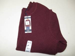 lot 18 image: GAP Seed Stitch Sweater, Size Small, Dark Red