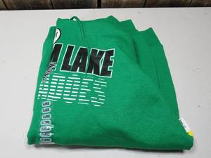 lot 19 image: Hanes XL Green Hoodie
