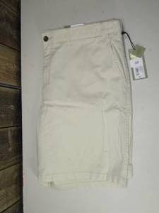 lot 23 image: Mens Big & Tall Every Wear 9 Flat Front Chino Shorts - Goodfellow & Co, Size w44