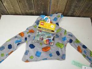 lot 45 image: 2pc Pajama set with legos, size small