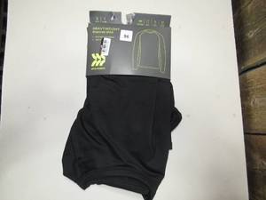 lot 96 image: all in motion - heavyweight thermal shirt, size small, black