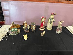 lot 2437 image: Assorted Christmas Figurines Lot