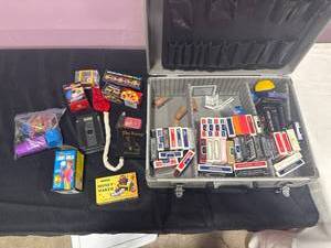 lot 2516 image: Magic Tricks & Playing Cards Set