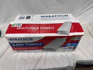 lot 2548 image: Marathon Multi-Fold Towels Case