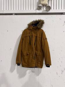 lot 2551 image: Boulder Gear Winter Jacket Large