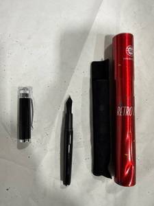 lot 2610 image: Retro 51 Fountain Pen Set