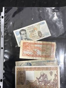 lot 2615 image: International Paper Currency Collection