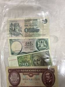 lot 2621 image: International Banknote Collection