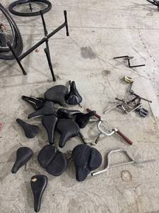 lot 2663 image: Assorted Bicycle Parts Lot