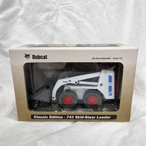Bobcat Classic Edition 743 Model