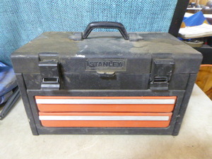 lot 46 image: Stanley Toolbox