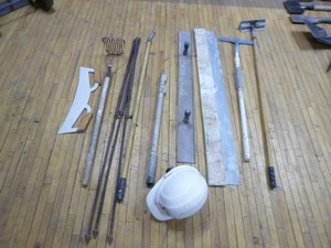 lot 58 image: Concrete Tools