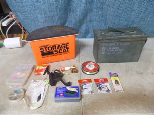 lot 75 image: Hunting and Fishing Items